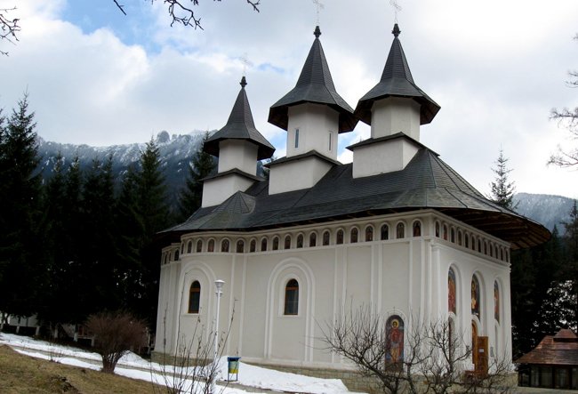 Sărbătoarea Bunei Vestiri în Mitropolia Moldovei şi Bucovinei 104479