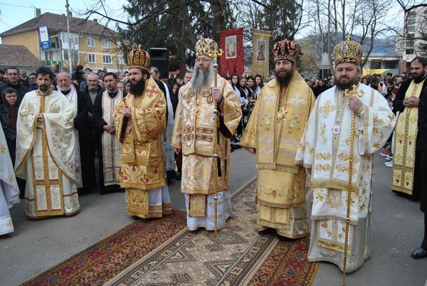 Valea Almăjului, în haine de sărbătoare 104559