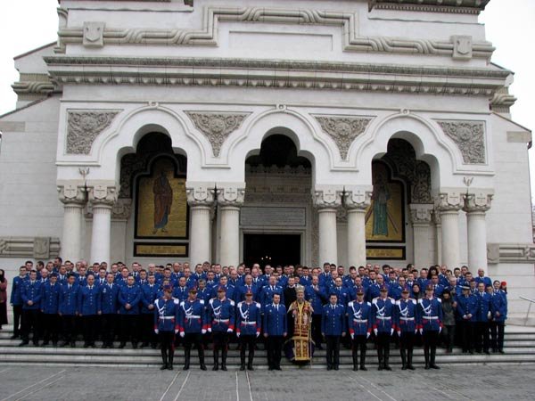 Binecuvântări arhiereşti în catedrala din Galaţi 104658