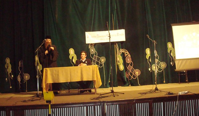 „Timp şi veşnicie în lumina Învierii“ 104676