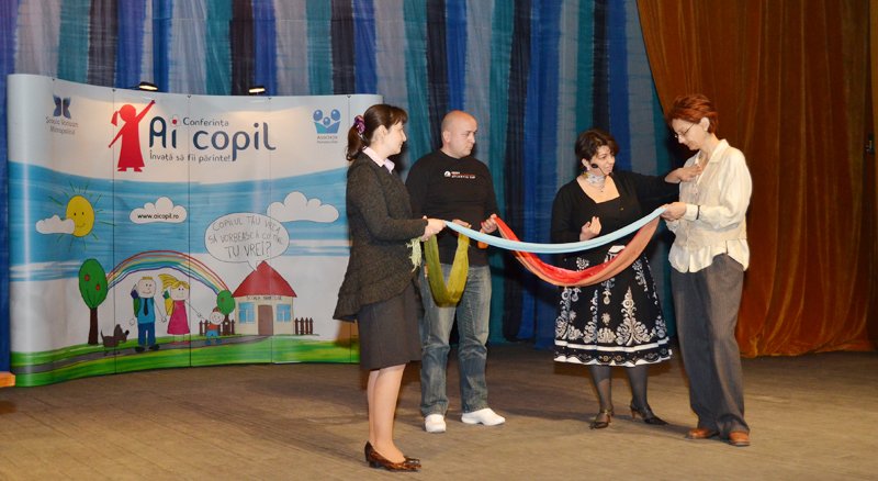 Comunicarea eficientă, secretul relaţiei părinte-copil 104699