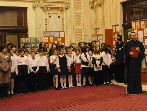 Concursul naţional de creaţie „Copilul în familie“ 104692