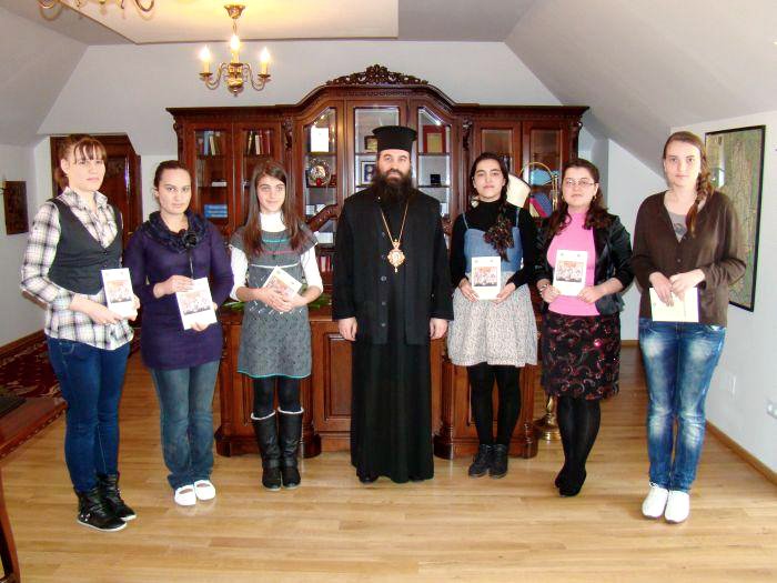 Premii pentru câştigătorii fazei judeţene la Olimpiada de religie 104732