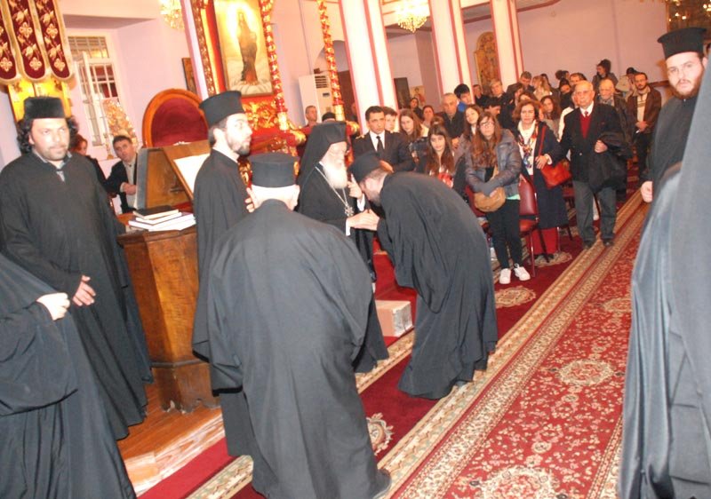 Românii din Istanbul, vizitaţi de Patriarhul Ecumenic 104747