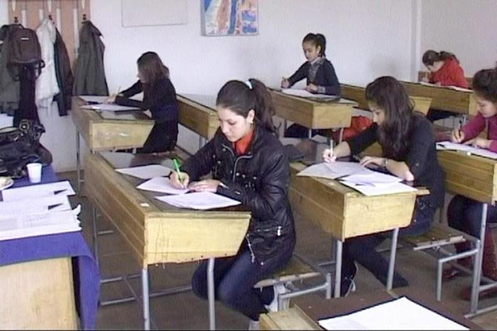 Faza judeţeană a Olimpiadei de religie în Arhiepiscopia Râmnicului 104788