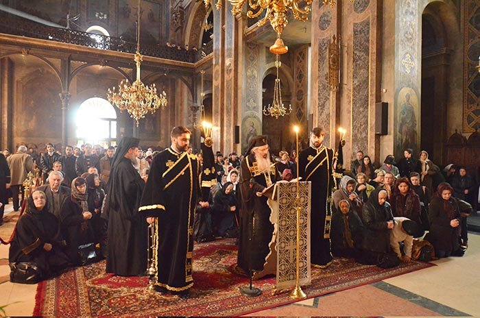 Slujba Canonului Mare la Catedrala mitropolitană din Iaşi 104826