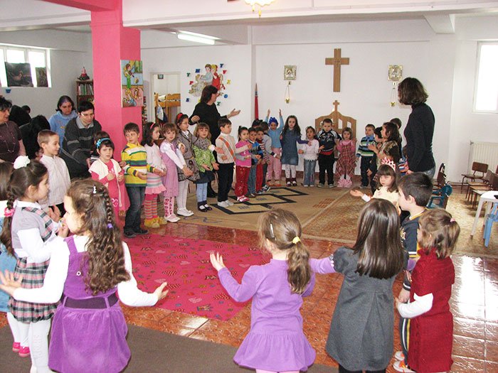 Crucea, semnul identităţii culturale şi istorice europene 104866