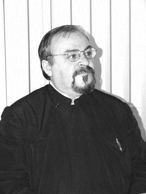 Rostul familiei creştine în viaţa materială şi spirituală a omului în societatea de azi (II) 104864