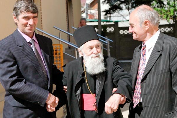 Pioase omagii aduse părintelui Nichifor Todor 104887