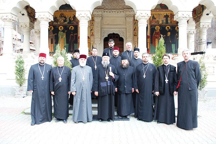 Întâlnire de lucru la Mănăstirea Lainici 104927