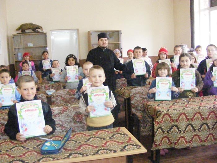 Concursul „Micul creştin“ la Strunga 104995