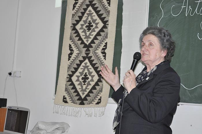 Tradiţiile de Florii şi de Paşti - astăzi şi odinioară 104996