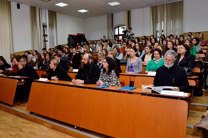 Firesc şi nefiresc, astăzi, în naşterea umană 105052