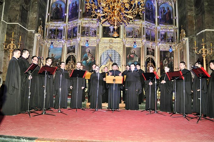 „Lumina Crucii“, la Catedrala mitropolitană din Iaşi 105096