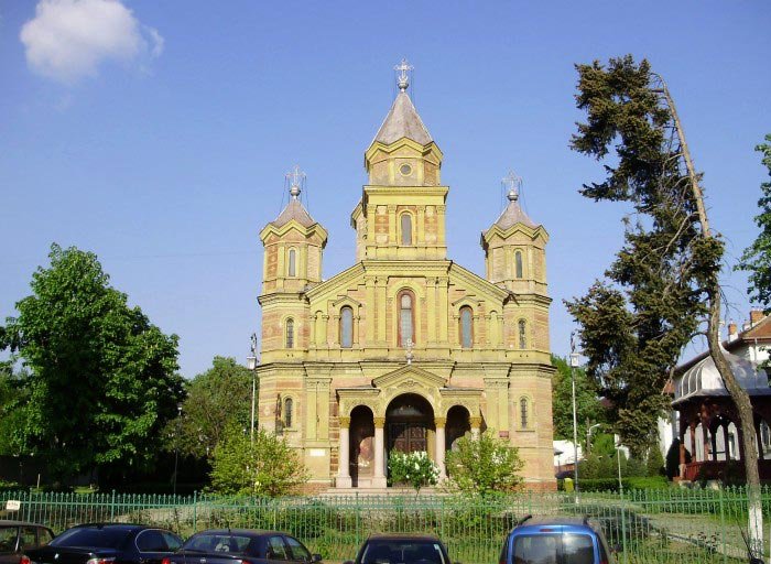 Preşcolari craioveni împărtăşiţi cu Sfintele Taine 105119