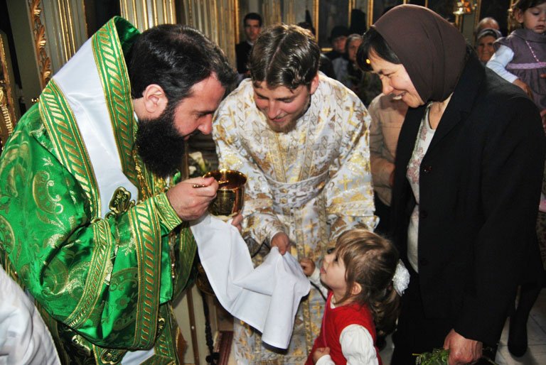 Duminica Floriilor în Episcopia Caransebeşului 105153