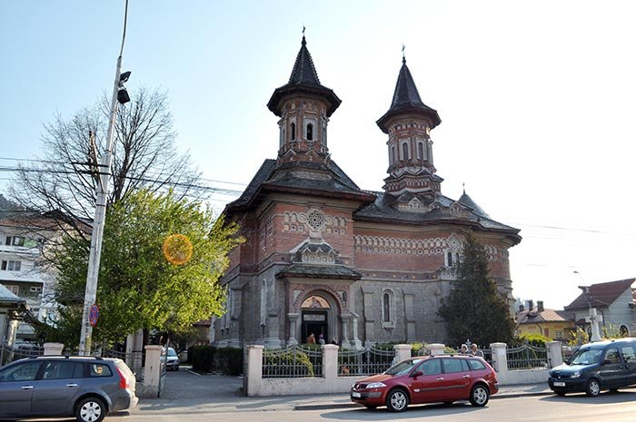 „Omul Îl recunoaşte pe Domnul Hristos în momentul împărtăşirii cu Sfintele Taine“ 105282