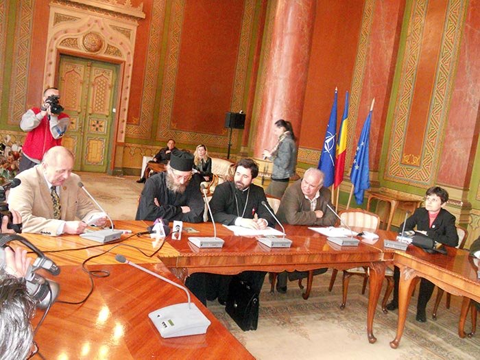 Manifestări culturale în cinstea Sfântului Irodion 105454