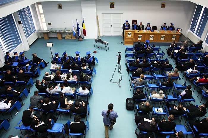 Simpozion internaţional de teologie la Alba Iulia 105480