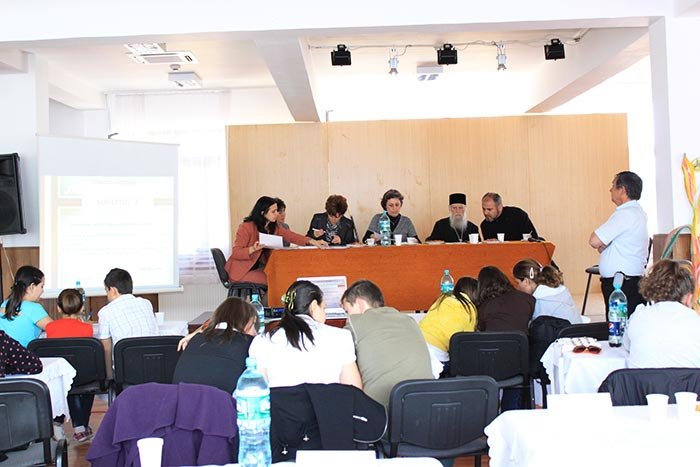 Concurs de cunoştinţe religioase la Râmnic 105546