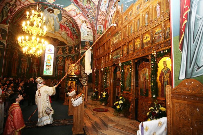 Pictura a fost sfinţită în zi de hram 105555