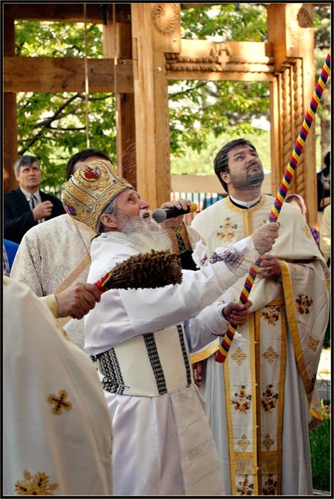 „Ziua sfinţirii a fost o continuare a bucuriei Învierii“ 105773