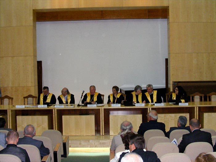 Recompensă pentru o viaţă de studiu 105852