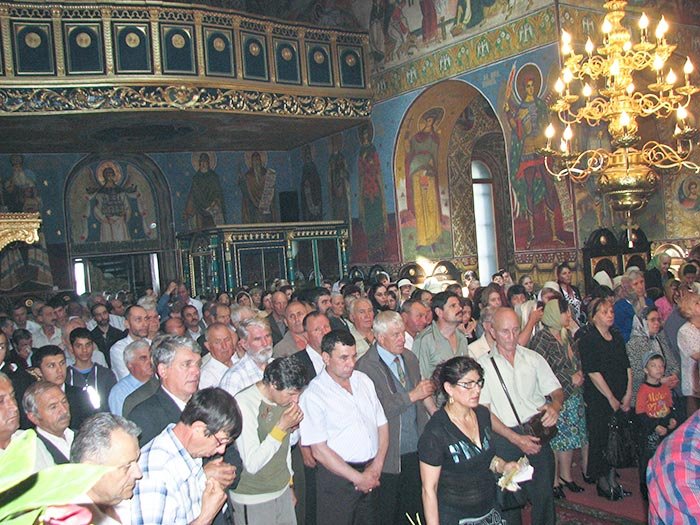 Hramul Bisericii „Sfinţii Împăraţi Constantin şi Elena“ din Galaţi 105885