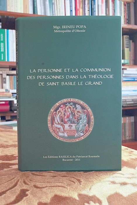 Studiu dedicat analizei dogmei Sfintei Treimi 105893