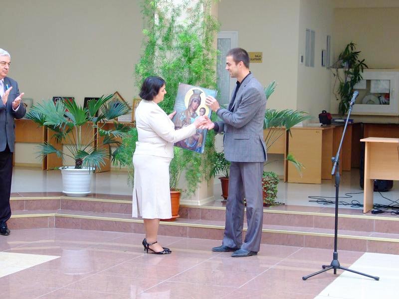 1.000 de icoane din Athos în 25 de licee din Chişinău 105903