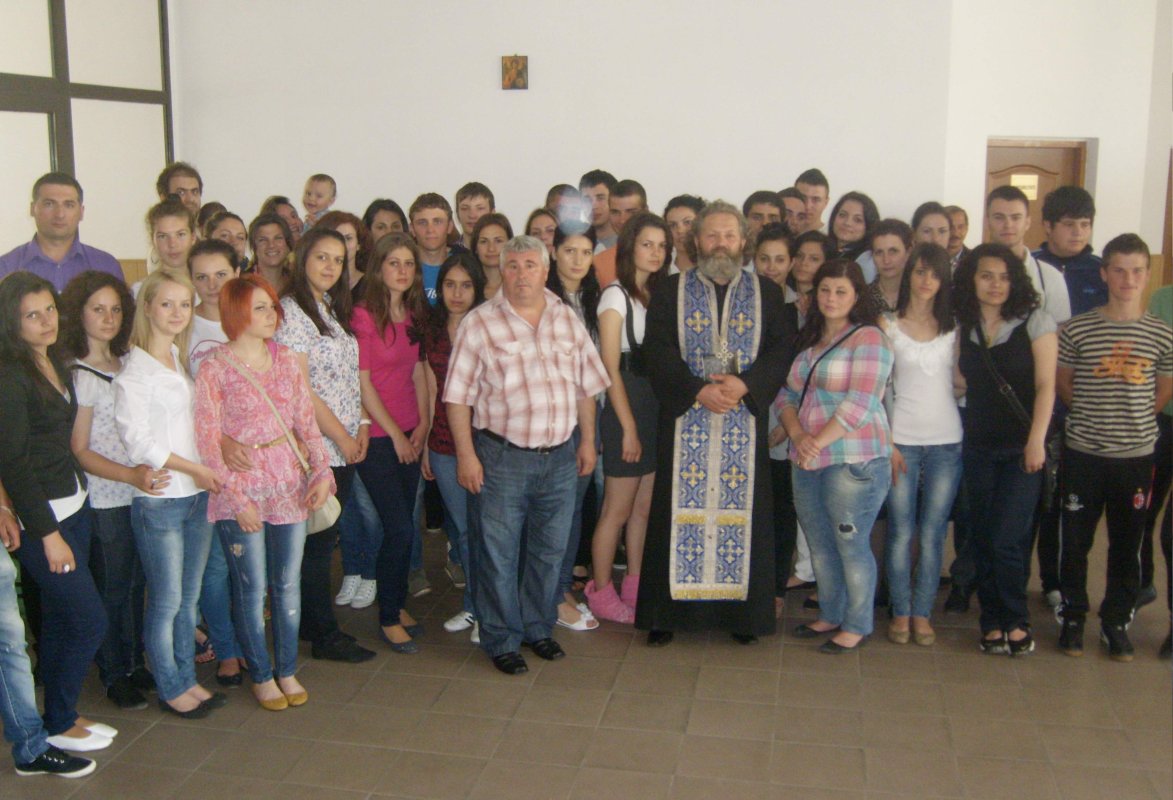 „Ziua porţilor deschise“ la Caracal 106080