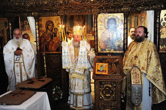 La Stavropoleos a fost instalată ca stareţă maica Mihaela Luchian 106144