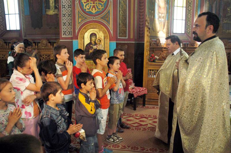 Ziua Internaţională a Copilului, serbată în Mitropolia Moldovei şi Bucovinei 106161