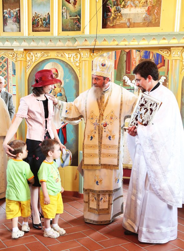 Parohia Lisa şi-a primit noul paroh 106219