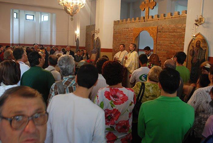 Praznic la Biserica „Eroii neamului“ 106195