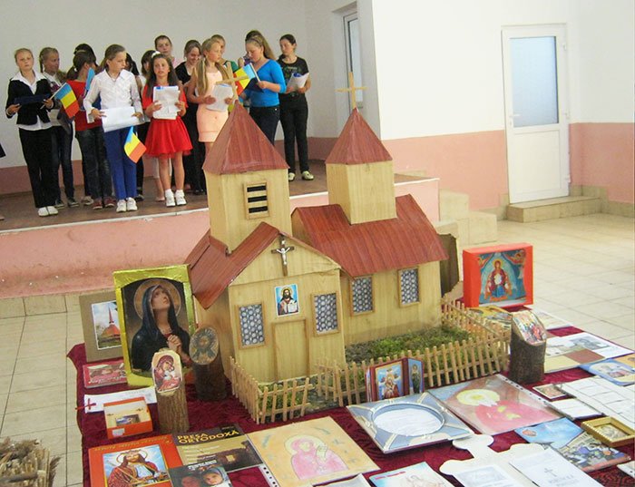 „Tineri descoperind pe Dumnezeu“ la Dimăcheni 106192