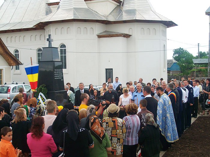 Manifestări în cinstea înaintaşilor 106224