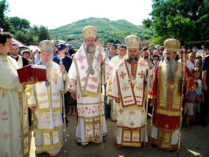 40 de ani de rugăciune şi binecuvântare 106241