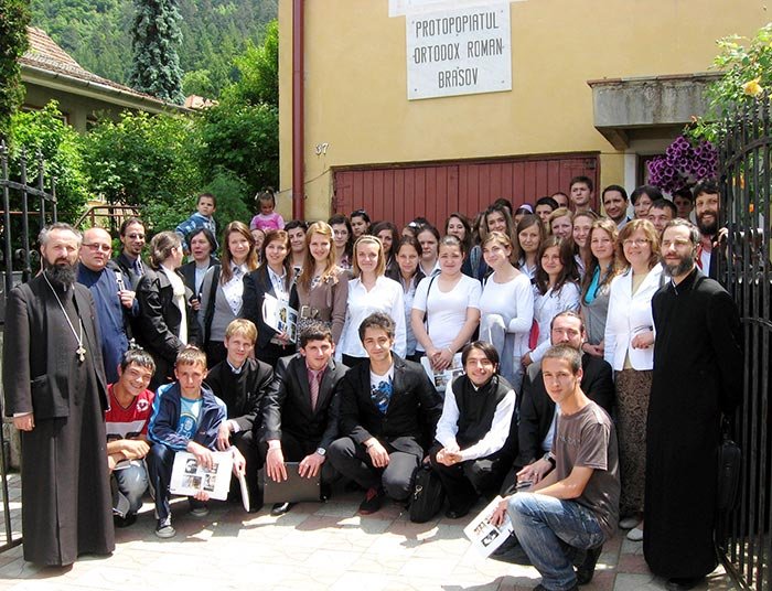 Problemele familiei, în atenţia elevilor braşoveni 106239