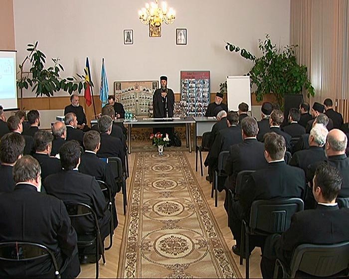 Conferinţa semestrială de primăvară la Tecuci 106328