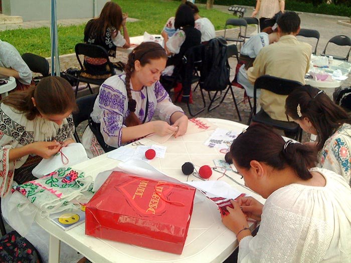 Elevii doljeni s-au întrecut în măiestrie 106362