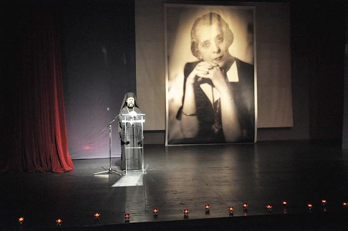 O carte care a aşteptat 45 de ani lumina tiparului 106414