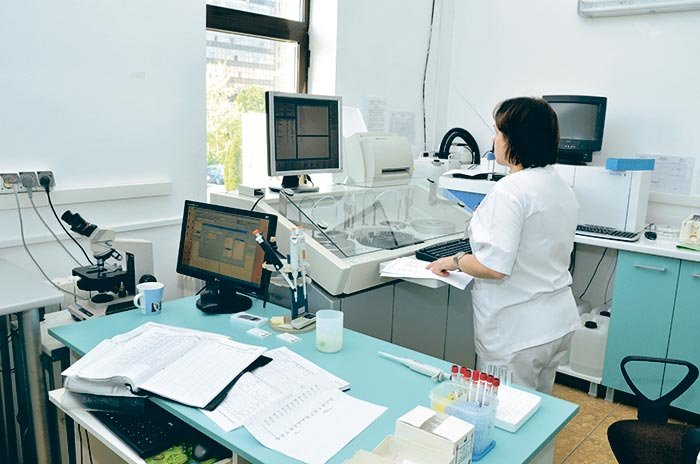 Paradoxuri medicale 106421