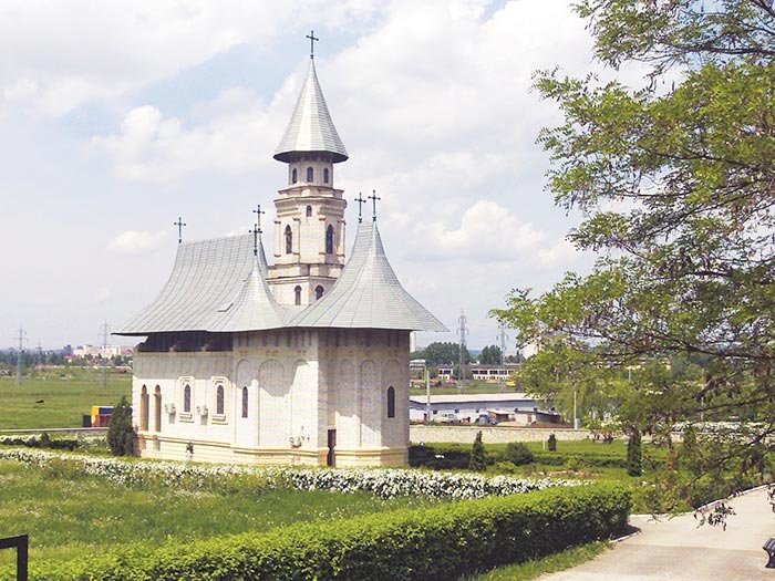 De Sfântul Ilie, sute de pelerini sunt aşteptaţi la Vlădiceni 106511