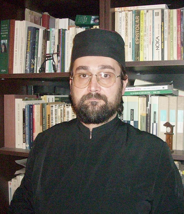 Răspunsuri duhovniceşti: Mai reuşim să ne creştem creştineşte copiii? 106507