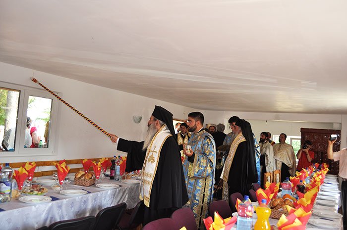 Binecuvântare arhierească în parohia Giurgeşti 106620