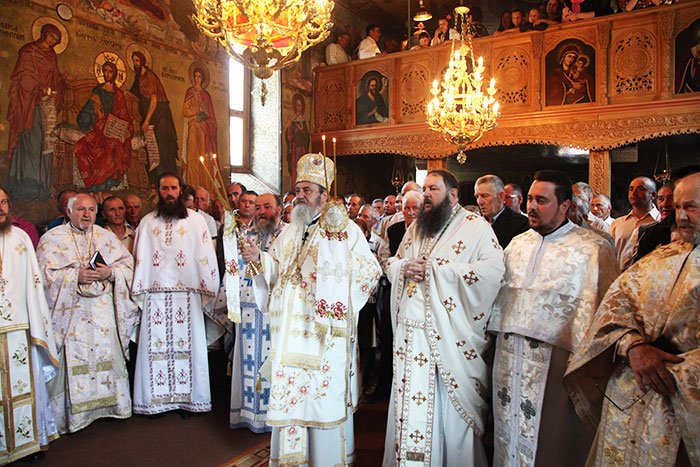 Zi de sărbătoare la Poiana Mărului 106610