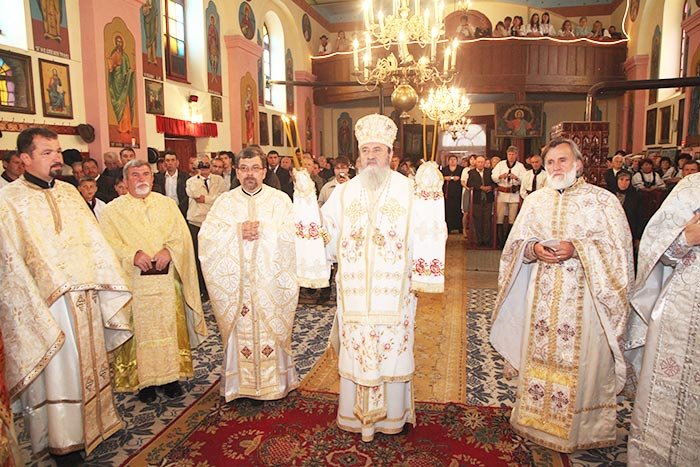 Binecuvântarea lucrărilor la biserica din Paloş 106787
