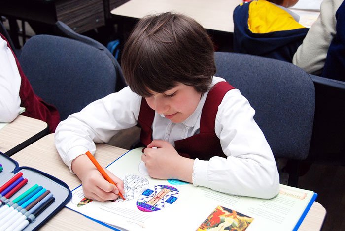 Ora de religie: Educaţia religioasă la orele de limba şi literatura română 106817