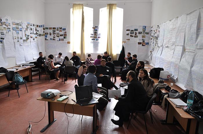 O nouă etapă a proiectului „Reţea teritorială de furnizori de servicii creştine sociale“ 106873